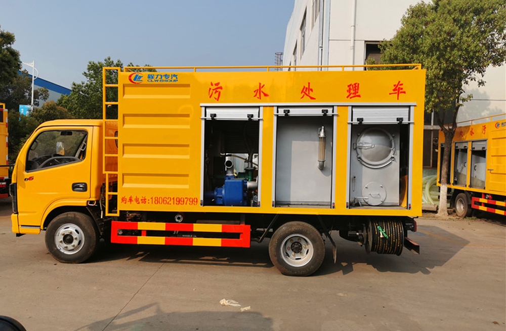 281模范西路污水分离车