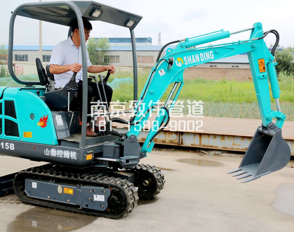 350模范西路小型挖机